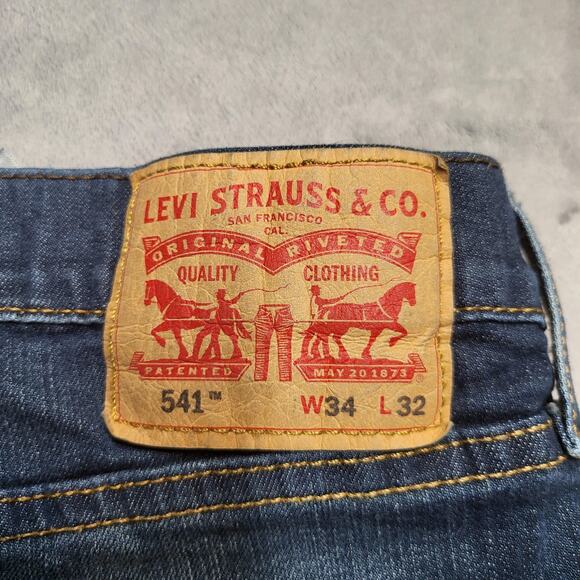 Levis 541 Jeans Mens 34x31 Blue Athletic Tapered Stretch Denim Pants Classic - Picture 3 of 10